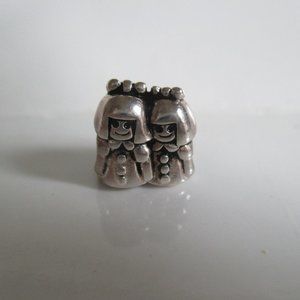 Sisters 2 Girls Vintage Silver Bead Charm for Pandora type bracelet 925 Sterling